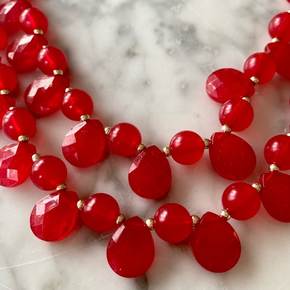 FUN RED LAYERED NECKLACE - Picture 2 of 3